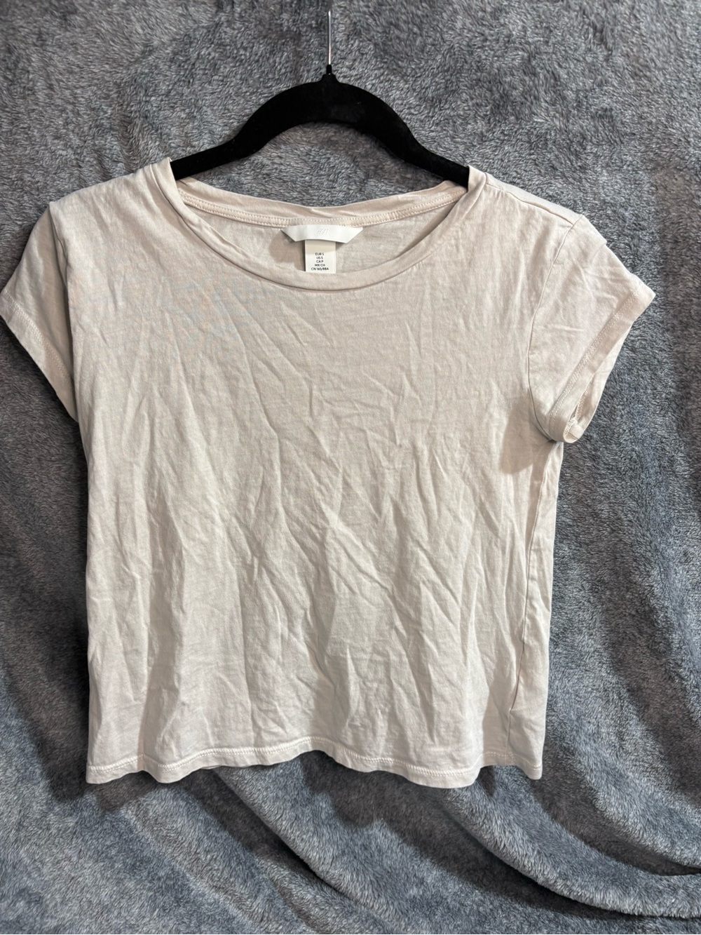 H&M Classic Women's Crewneck Tee in Light Beige